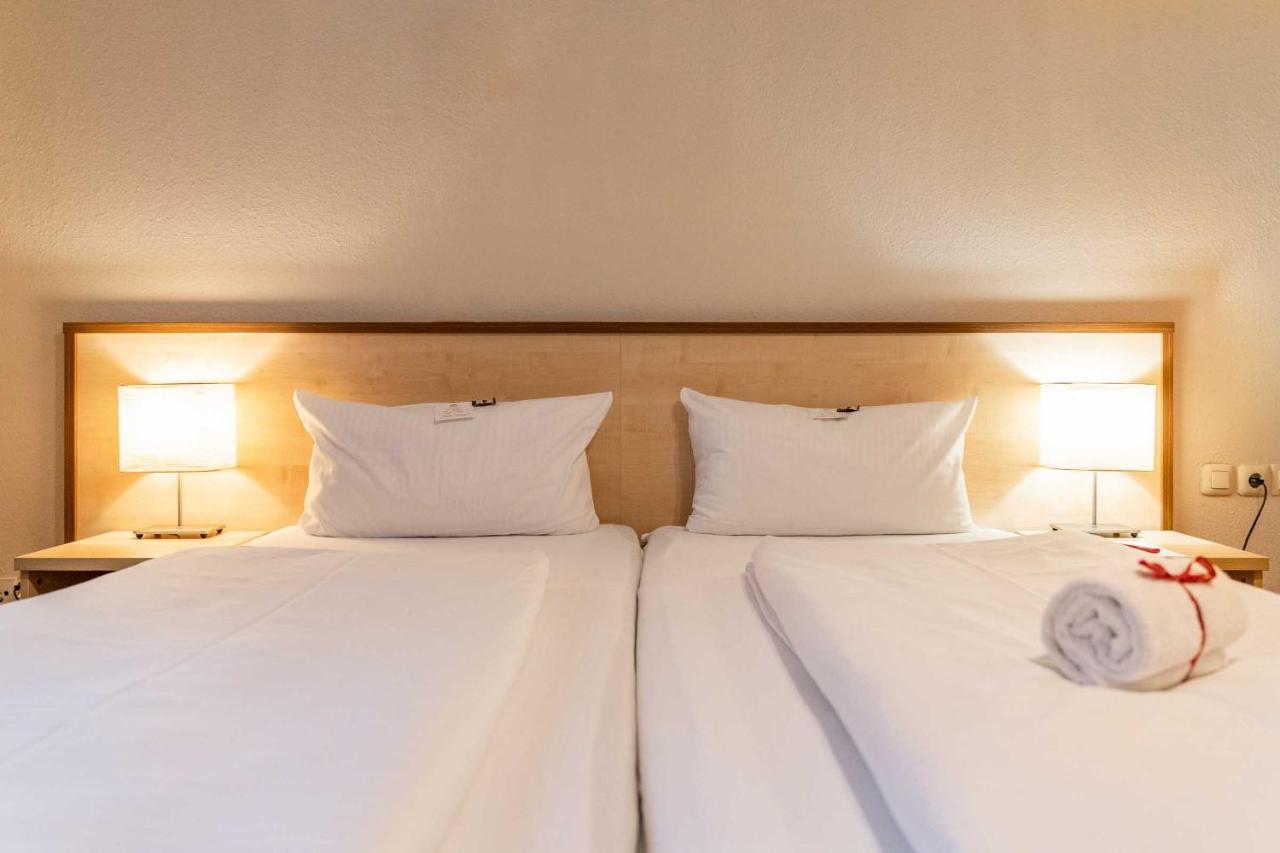 Astoria Easy Otel Essen Dış mekan fotoğraf