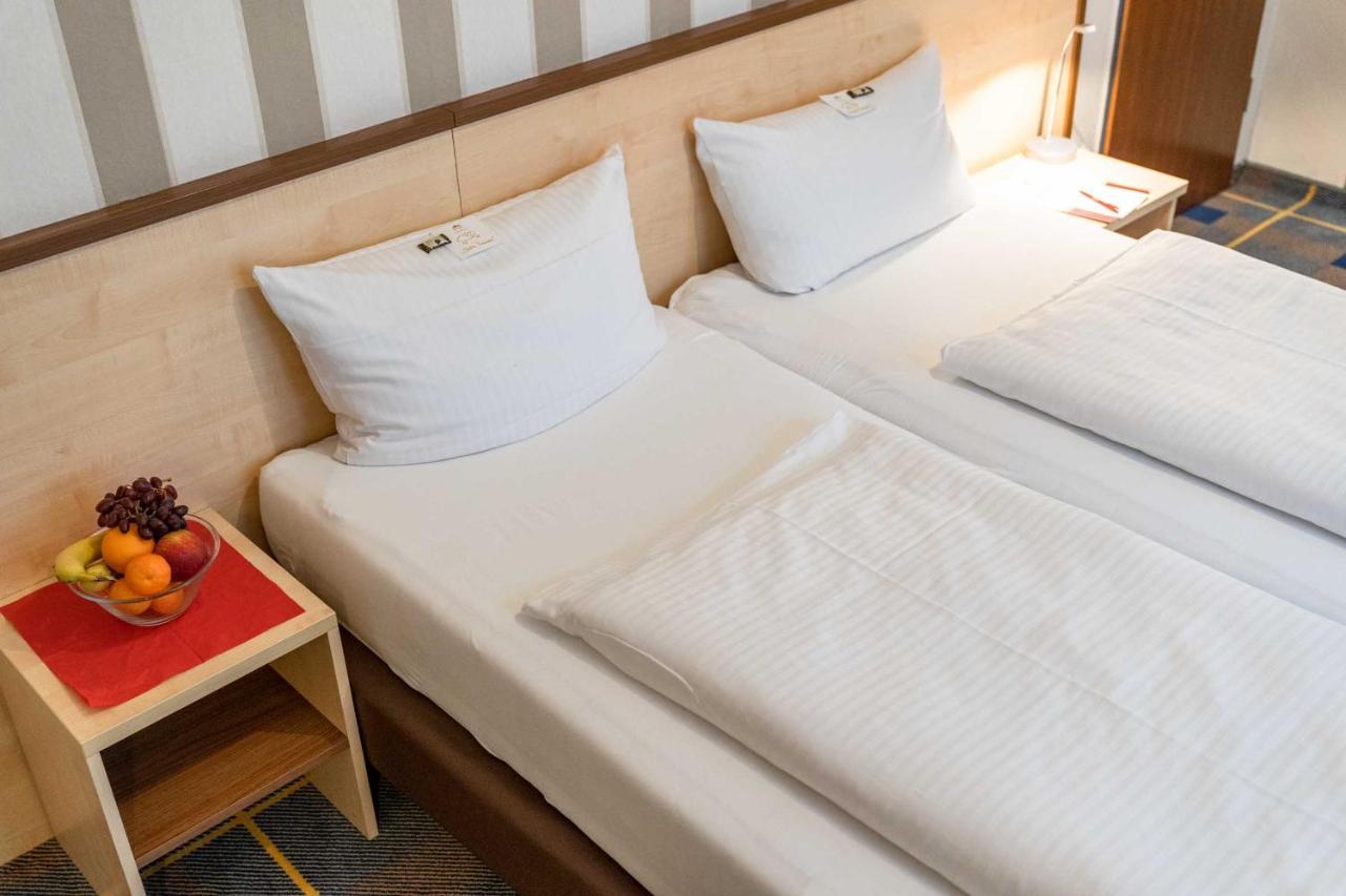Astoria Easy Otel Essen Dış mekan fotoğraf