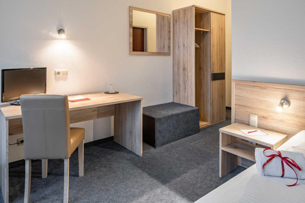 Astoria Easy Otel Essen Dış mekan fotoğraf