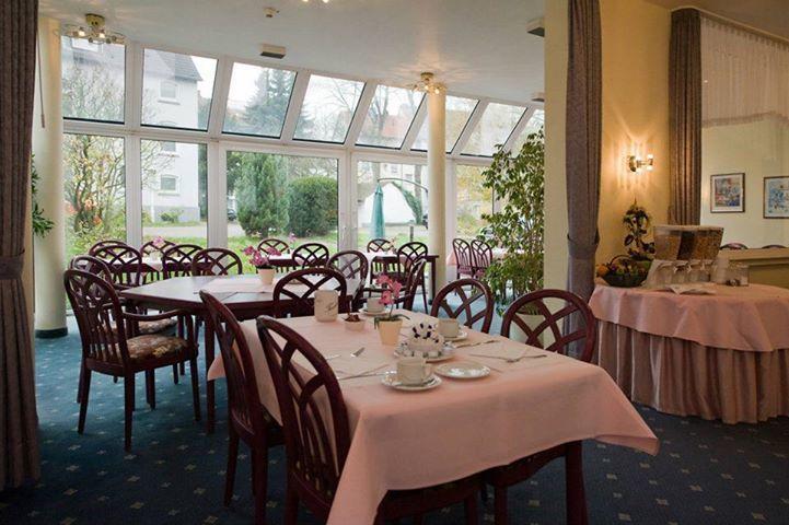 Astoria Easy Otel Essen Dış mekan fotoğraf
