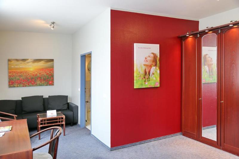 Astoria Easy Otel Essen Dış mekan fotoğraf