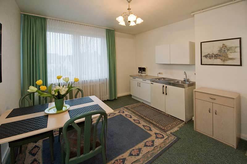Astoria Easy Otel Essen Dış mekan fotoğraf