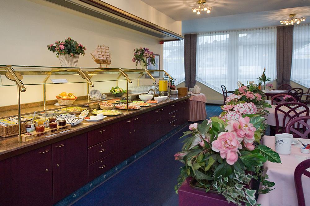 Astoria Easy Otel Essen Dış mekan fotoğraf